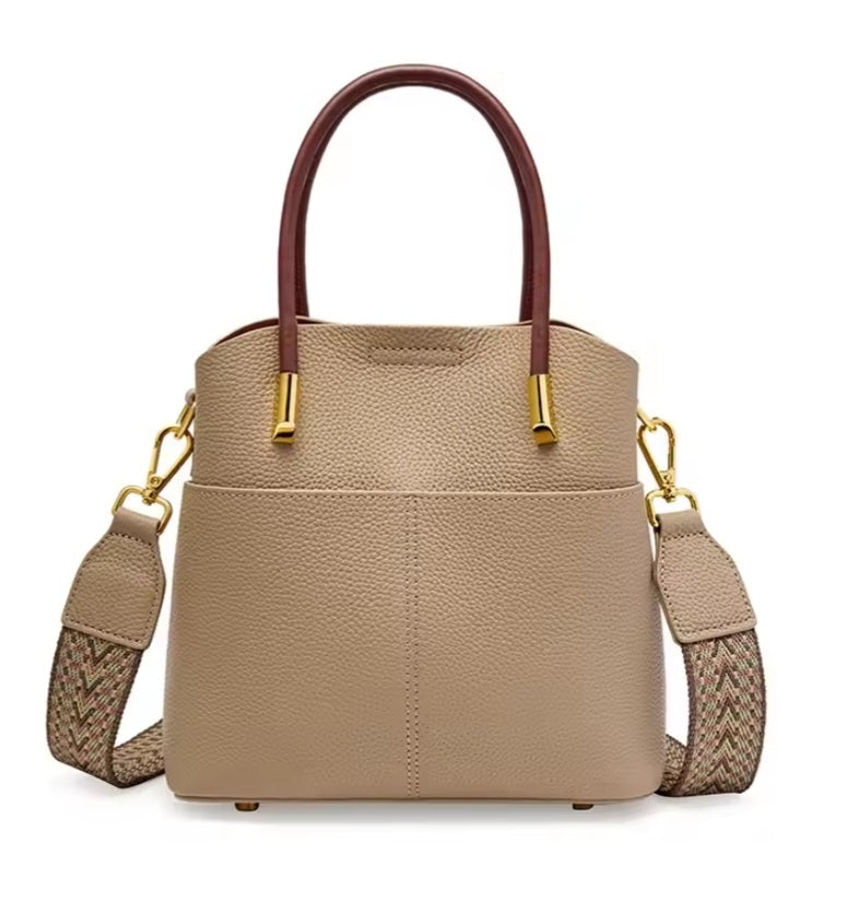 Luxe Bucket Carry