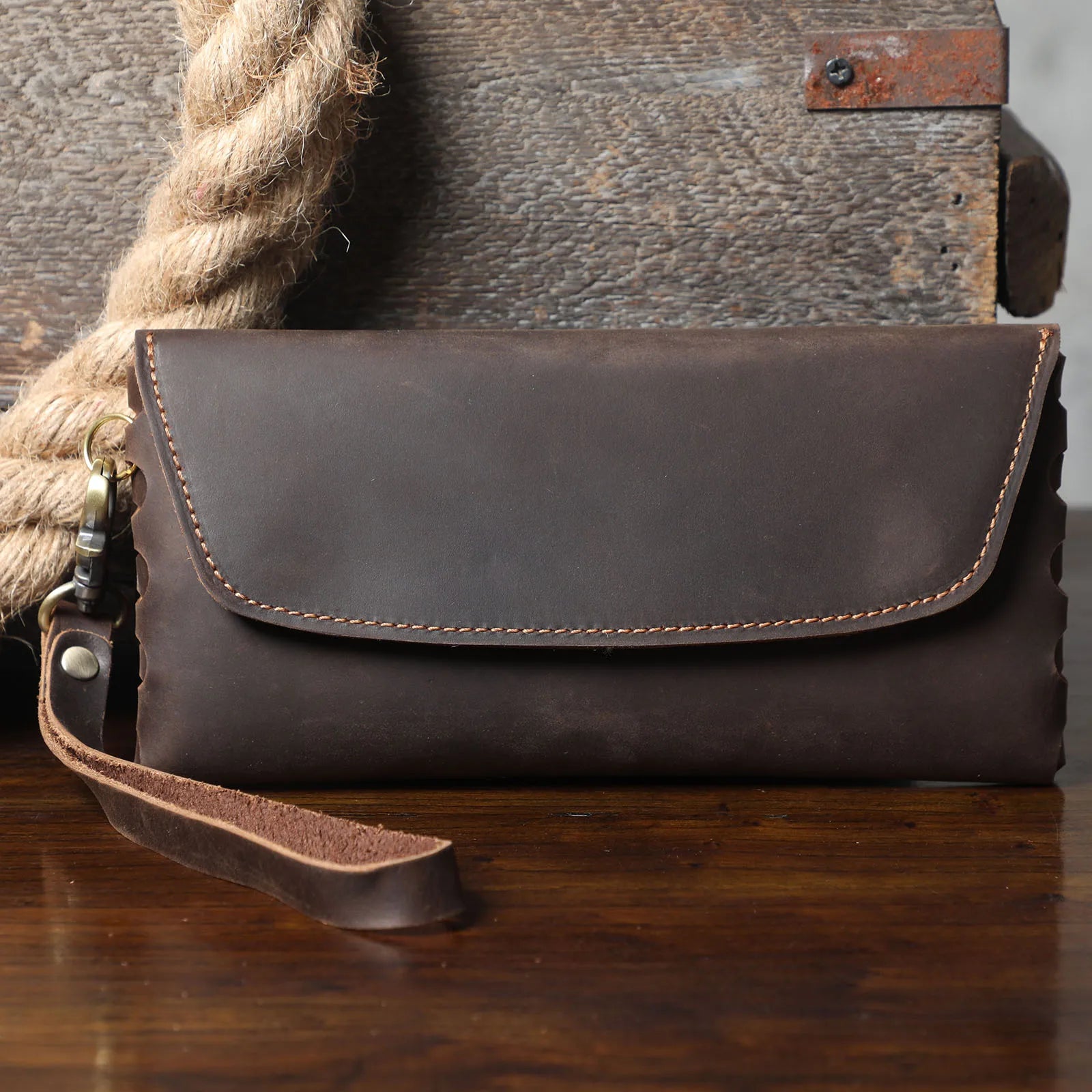 Frontier Fold Clutch