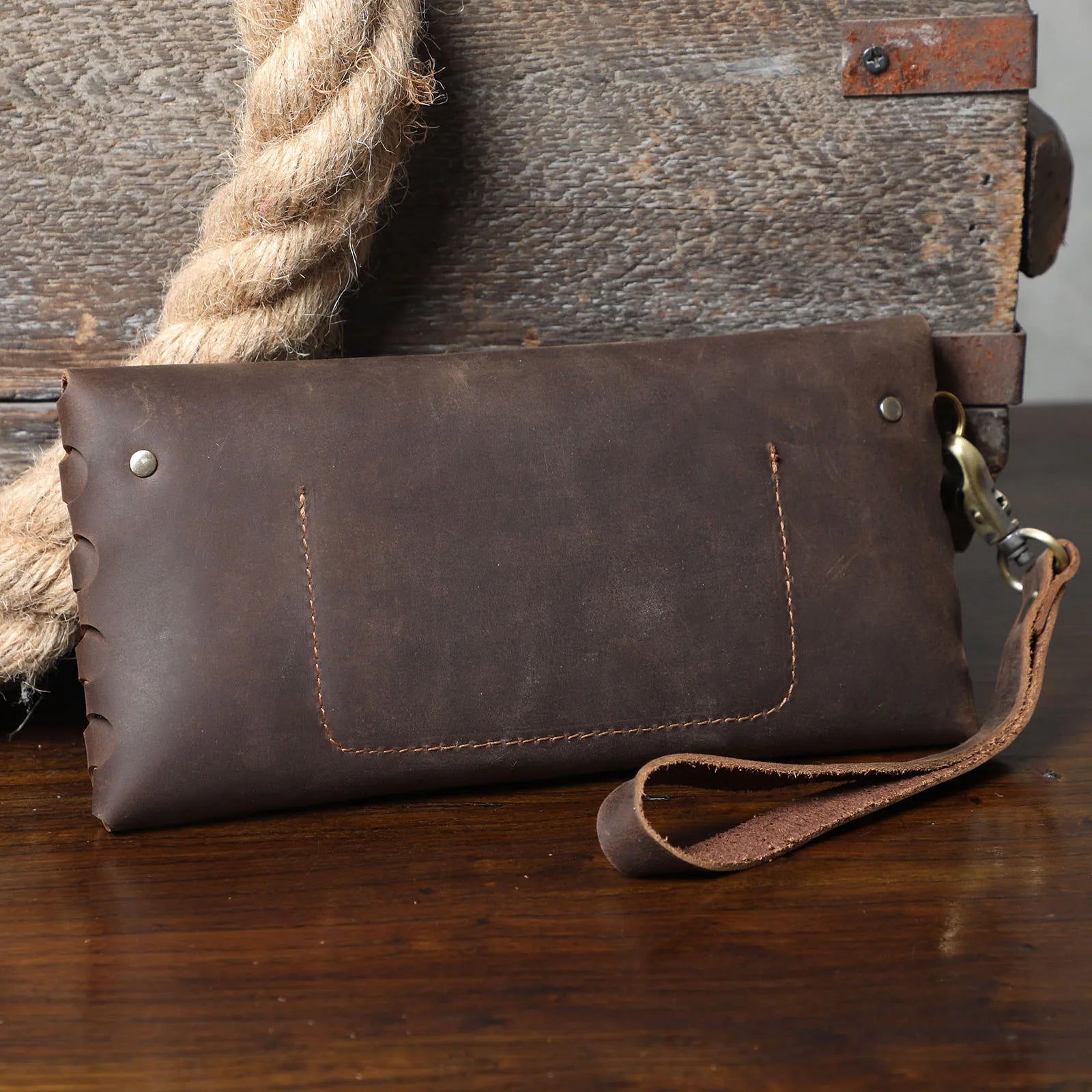 Frontier Fold Clutch