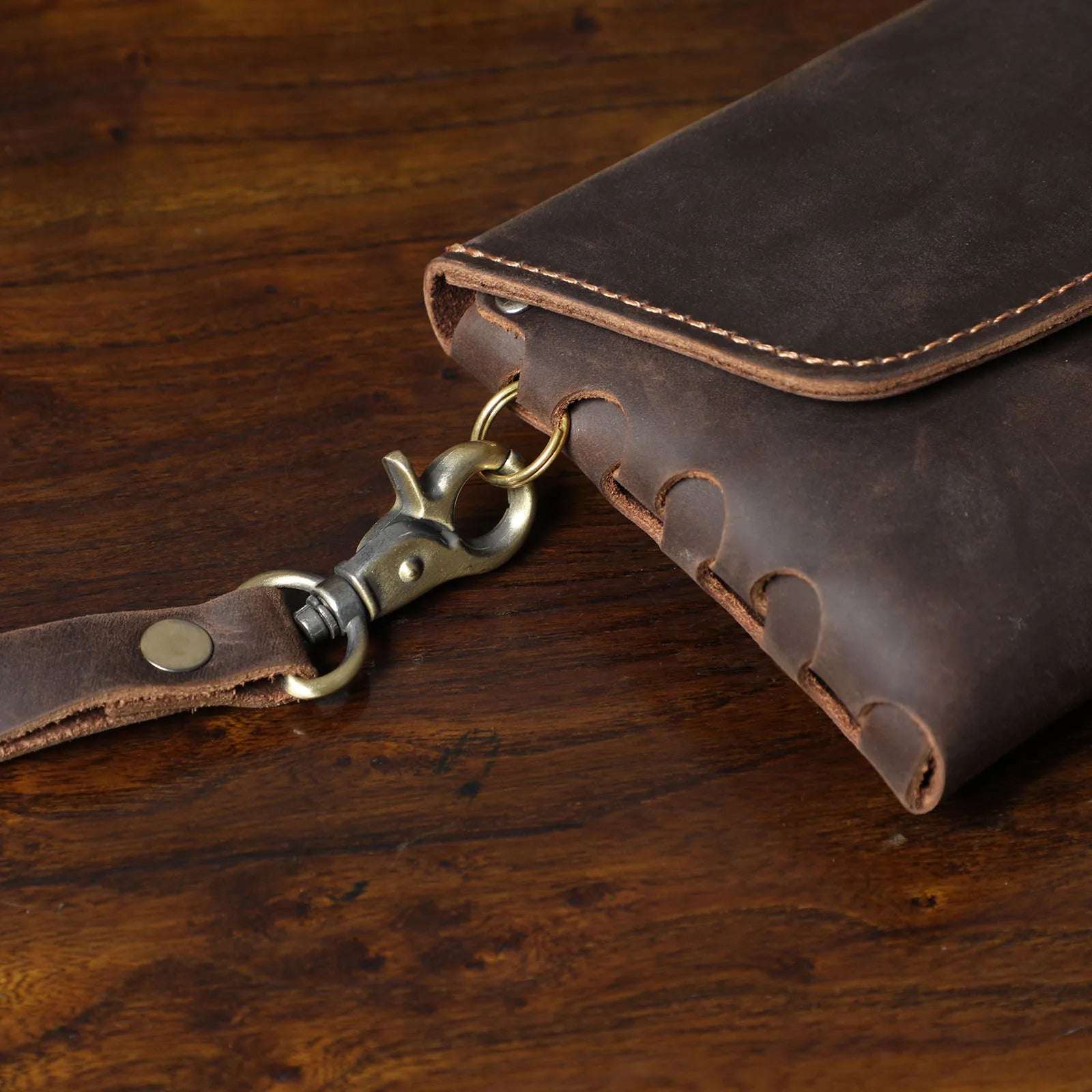 Frontier Fold Clutch