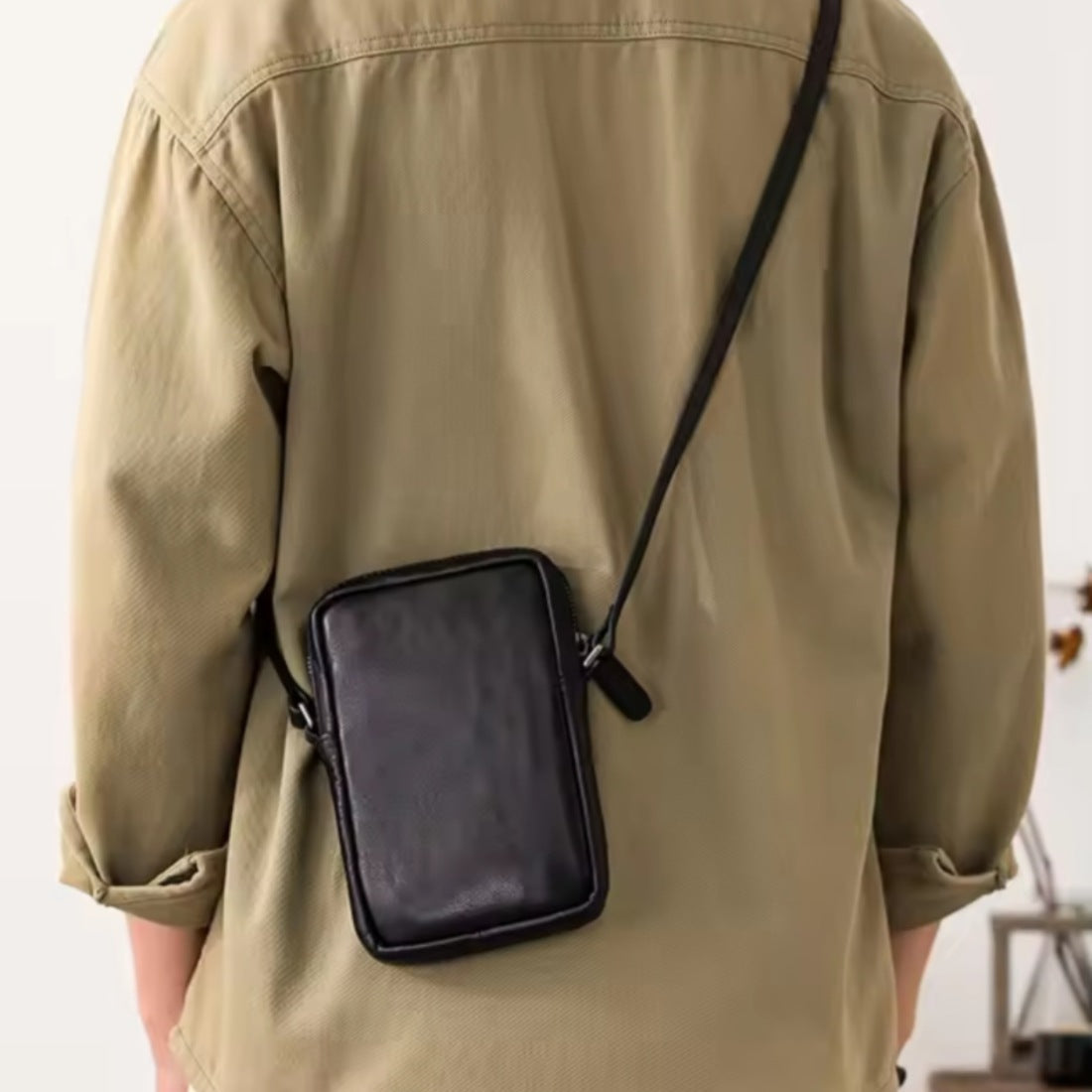 Metroline Carry black luxury compact upscale leather worn crossbody