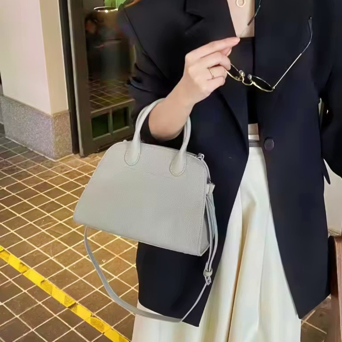 Modern Grace Tote grey luxury premium leather structured tote styled in everyday carry look
